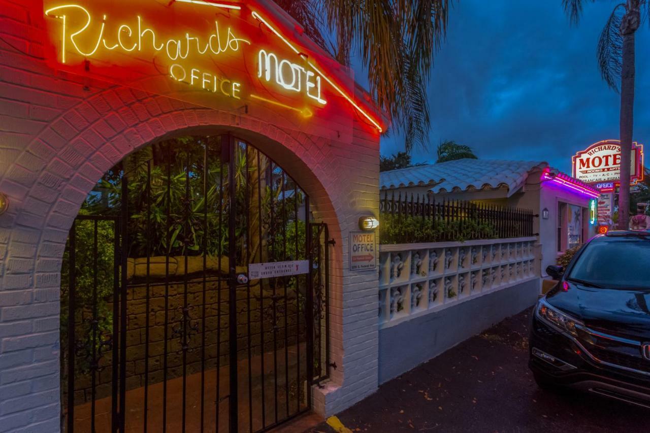 Richard'S Motel Hollywood Exterior photo